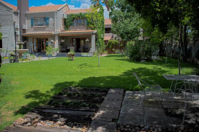 Tuscana Villa Guesthouse